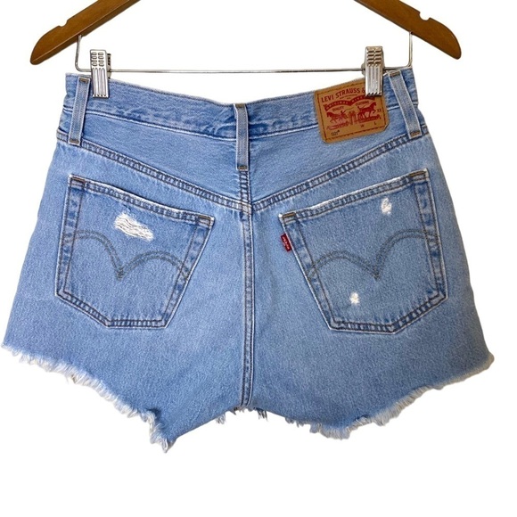 LEVI'S 501 High Rise Cut Off Jean Shorts - Picture 6 of 13